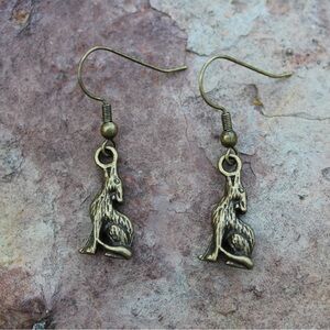 New Howling Wolf Earrings Wolf Jewelry Wolf Charm Earrings Animal Earrings